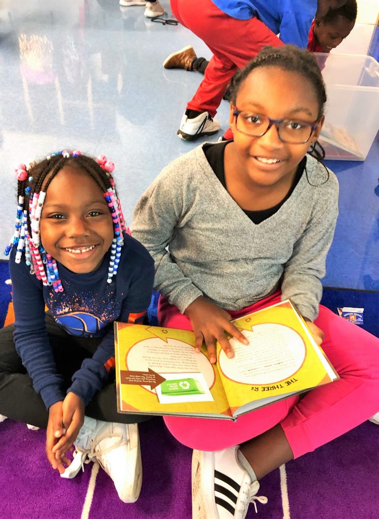 Edmunds 5th Graders Mentor Kindergartners - Edmunds Elementary School